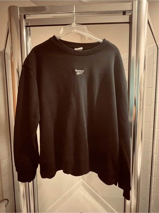 Reebok Other - Reebok Sweatshirt - Boys Sweatshirt - Unisex Sweatshirt - Girls Sweatshirt - L